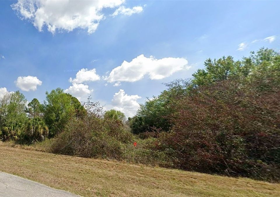 1st image of 755 S Cabbage Palm St