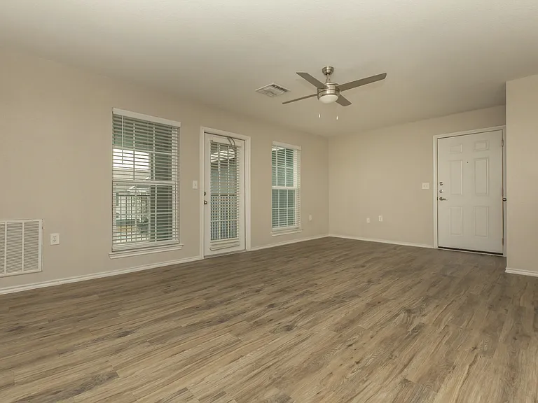 Spacious Living Room at Sierra Royale Apartments in Robstown, TX