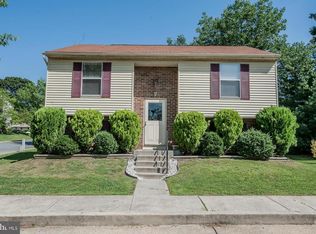 7 Chatterly Ct, Perry Hall, MD 21128