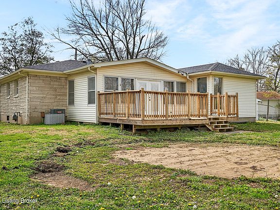5th image of 4002 Dover Ct