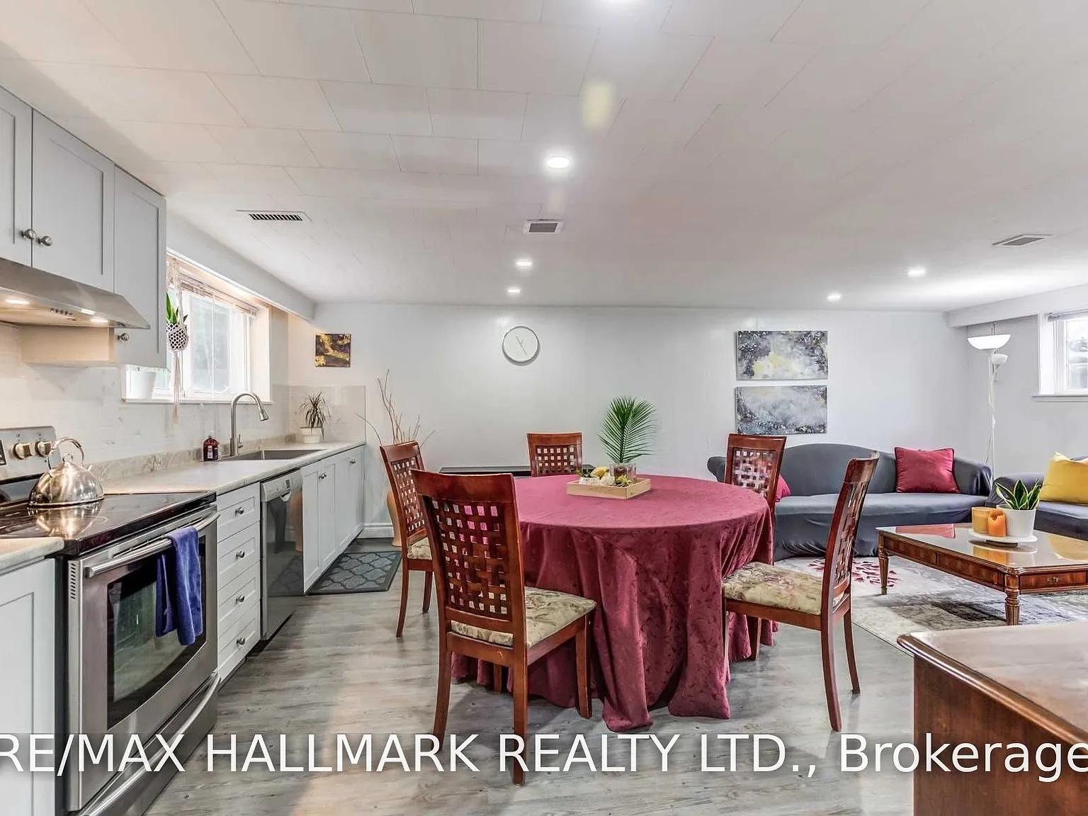 2 bed, $2,000 — Photo 2