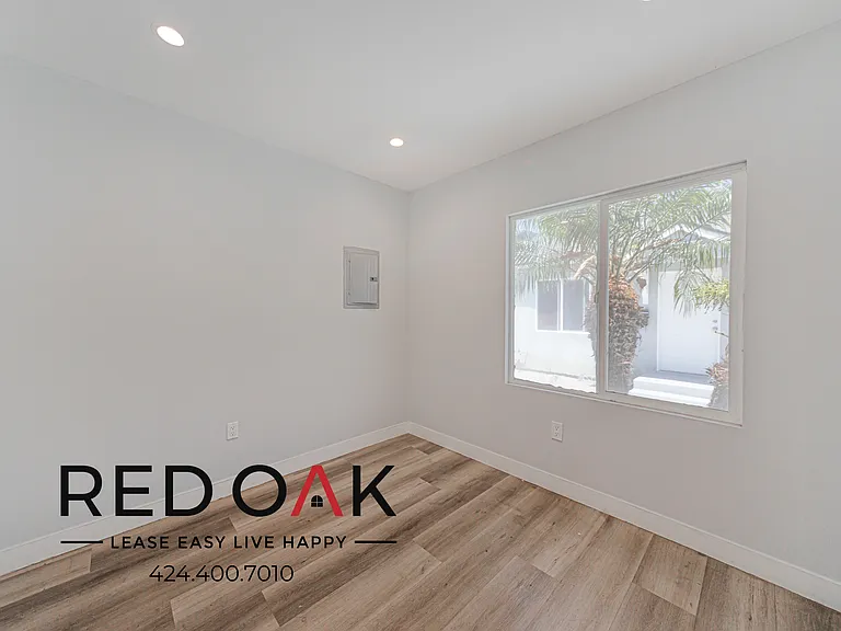 6433 S Victoria Ave #6433 — Photo 11