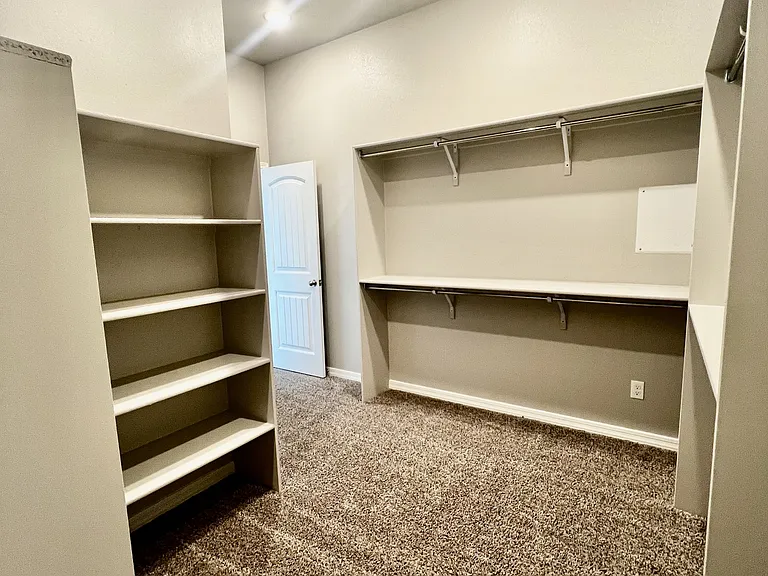 11365 Hidalgo Dr — Photo 12