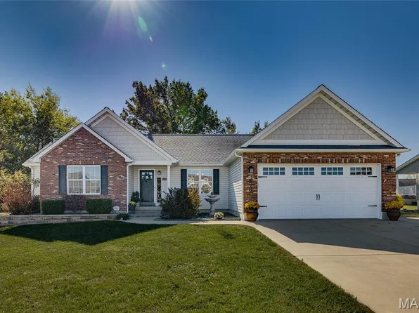 620 Braning Dr, Farmington, MO 63640