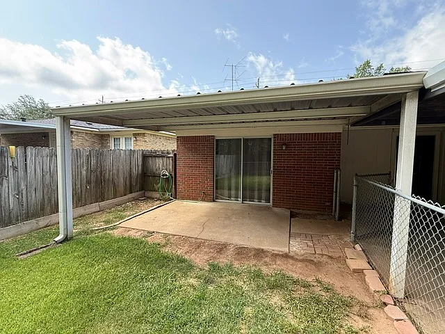 1445 W Fairmont St — Photo 14