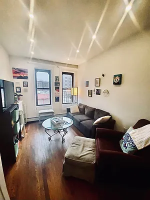 Rented by Doorway NYC, LLC | media 3