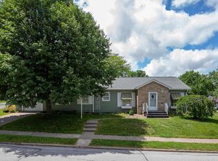 2240 Gaines St, Davenport, IA