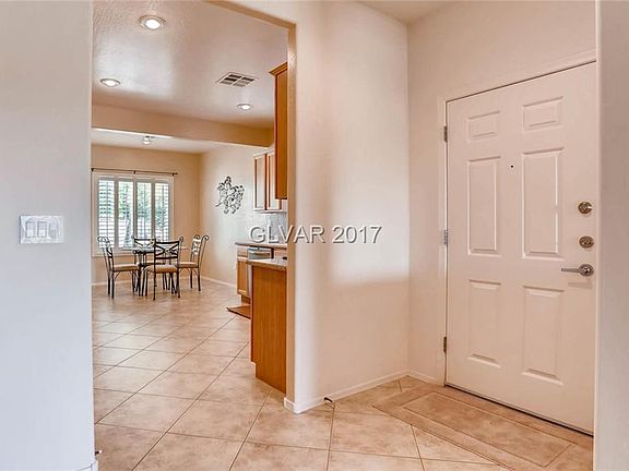 4th image of 3109 Kingbird Dr