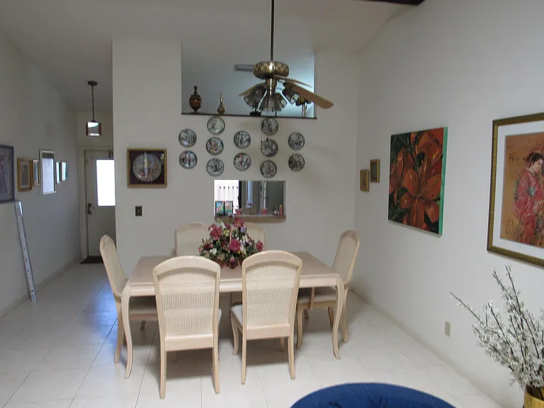 606 Sea Pine Way #D — Photo 6