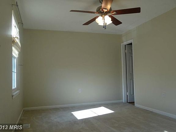 2nd image of 19 Crystal Rock Ct