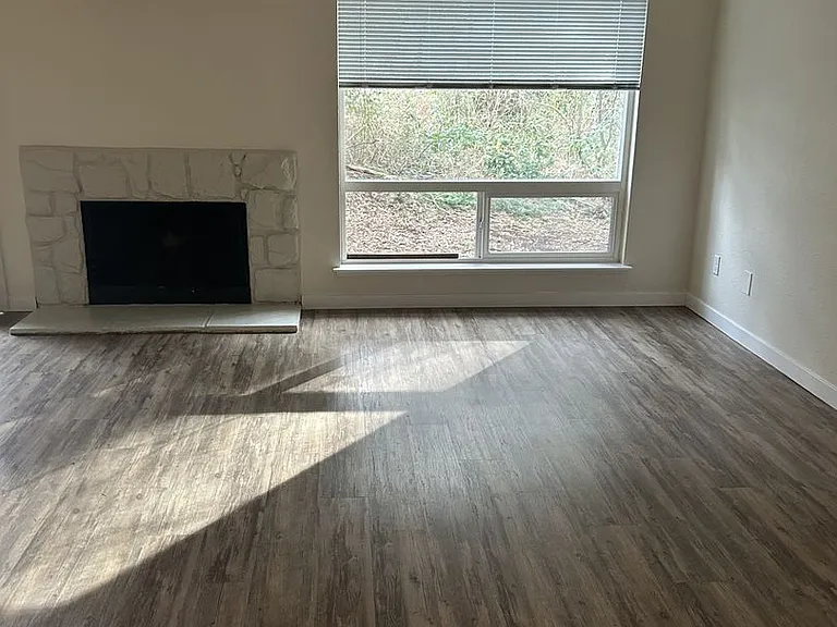 19 S 338th Pl — Photo 1