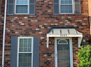 9505 Cedarlook Dr, Louisville, KY 40291