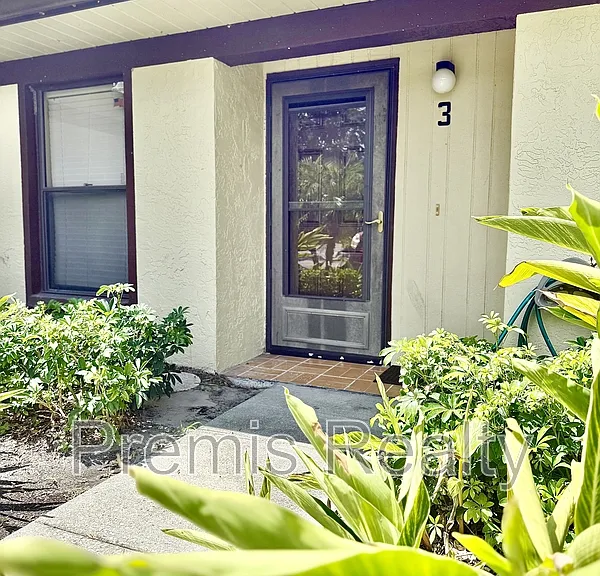 1271 Powderpuff Dr — Photo 1