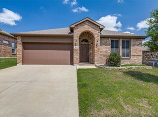 1004 Pierz Dr, Fort Worth, TX 76177