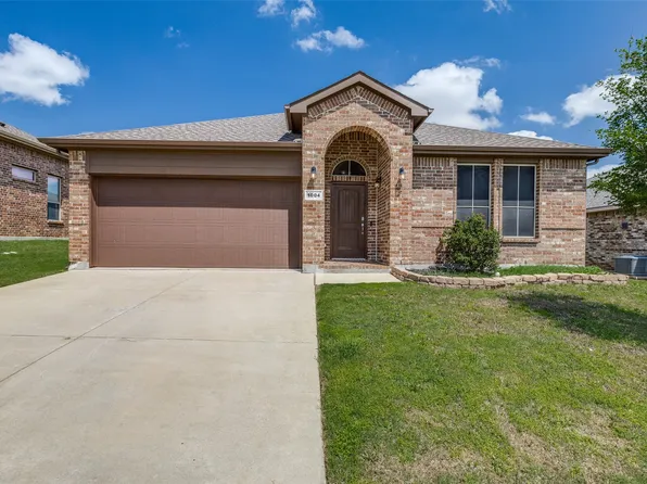 1004 Pierz Dr, Fort Worth, TX 76177