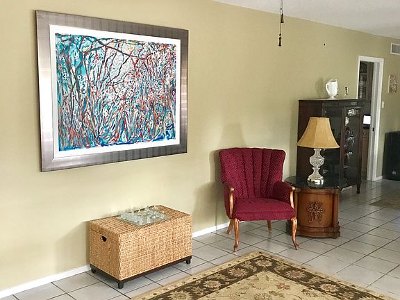 4th image of 9004 Mettler Dr