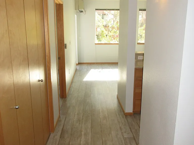 1125 NW 9th Ave #207 — Photo 3
