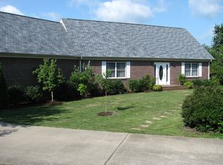62 Westmont Ct, Frankfort, KY 40601
