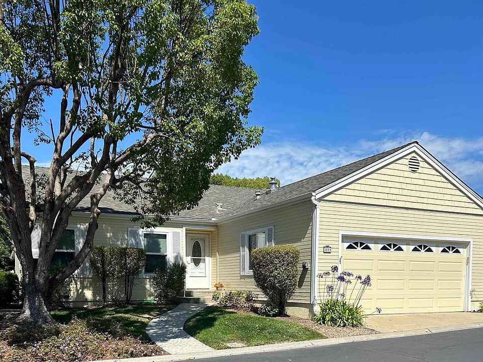 1st image of 3573 Amber Ln