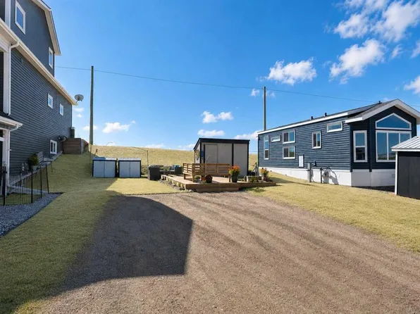 25054 S Pine Lake Rd #6119, Red Deer County, AB T0M 1R0
