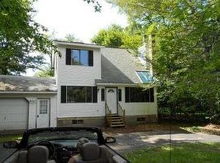 3705 Essex Rd, Tobyhanna, PA