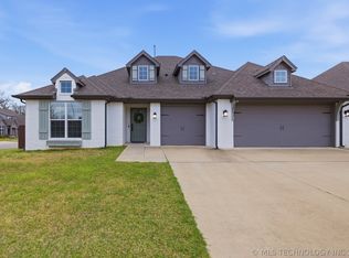 2601 W Albuquerque St, Broken Arrow, OK 74011