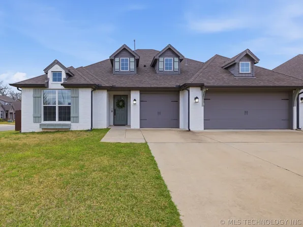 2601 W Albuquerque St, Broken Arrow, OK 74011