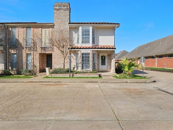 5th image of 3371 Continental Dr #3371