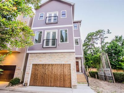 2049 W 14th 1/2 St, Houston, TX, 77008