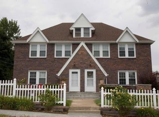 3570 Davenport St, Omaha, NE 68131