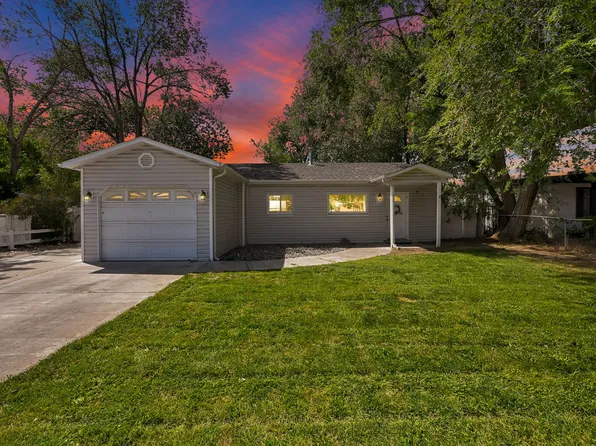 10282 S Zinnia Way, White City, UT 84094
