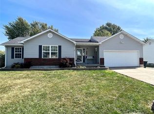 1808 W Adams Pl, Bowling Green, MO 63334