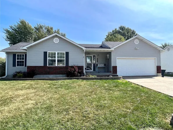 1808 W Adams Pl, Bowling Green, MO 63334