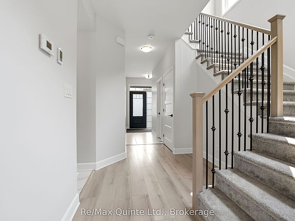 4th image of 1418 Tulip Dr