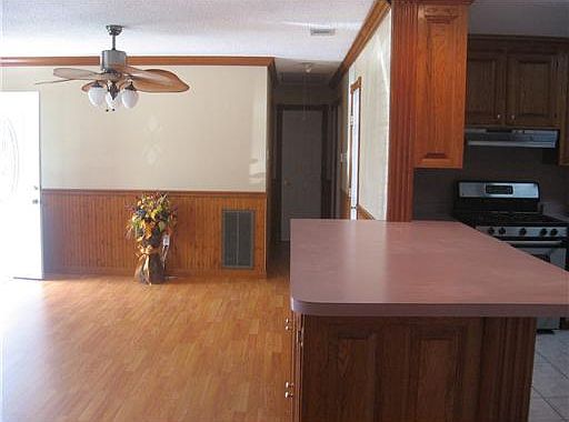 5th image of 5232 Evans Dr