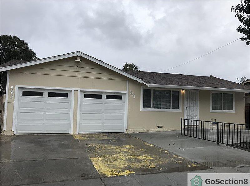 1st image of 593 Sanders Ave