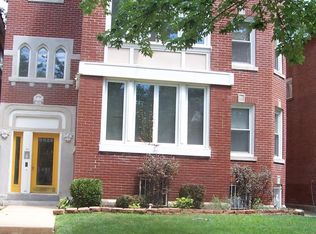 6025 Westminster Pl #1, Saint Louis, MO 63112