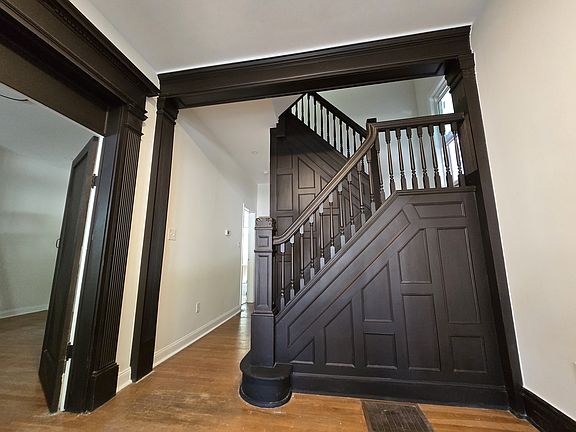2nd image of 5516 Kentucky Ave #1
