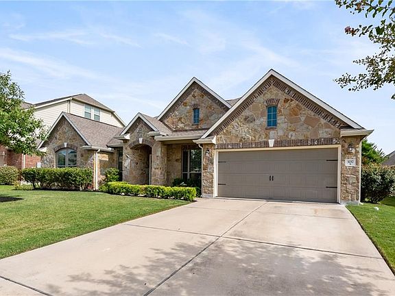 2nd image of 3217 Falconers Way