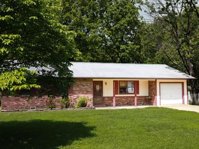 2111 Jackie Drive, West Plains, MO, 65775