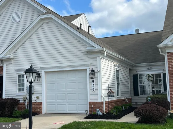 838 Horseshoe Ln #170, Taneytown, MD 21787