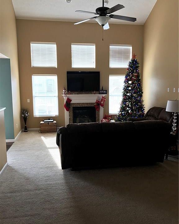 2nd image of 4227 Bergamot Dr