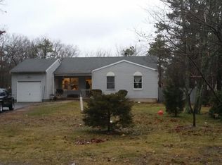 1437 Bellinger St, Lakewood, NJ 08701