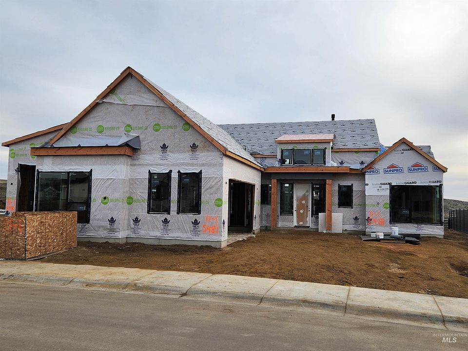 1st image of 7351 N Firhill Pl