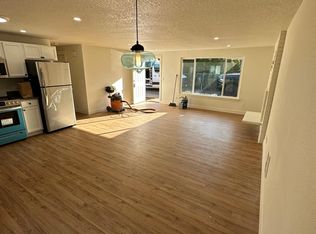 633 SE 212th Ave, Gresham, OR 97030
