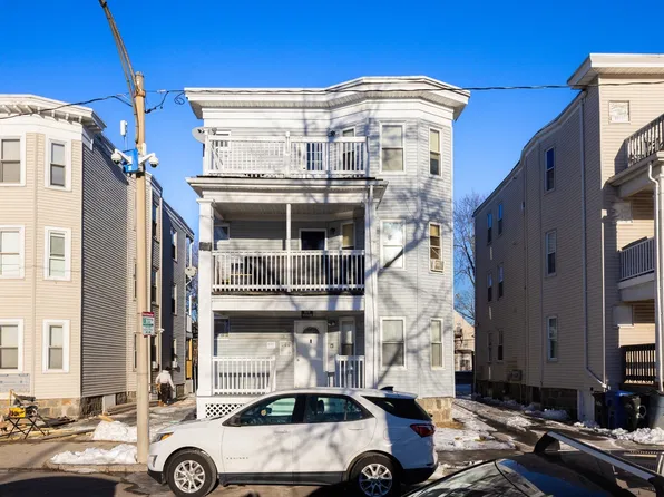 22 Melbourne St, Dorchester, MA 02124