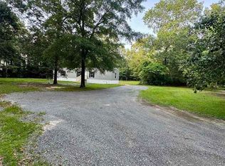 1441 Copeland Dr, Hartsville, SC 29550