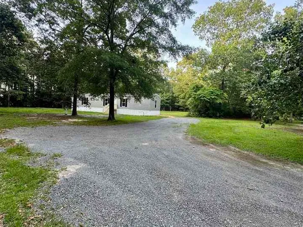 1441 Copeland Dr, Hartsville, SC 29550