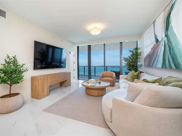 700 NE 24th St #4306, Miami, FL 33137