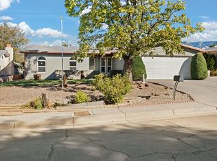 12105 Woodland Ave NE, Albuquerque, NM 87112